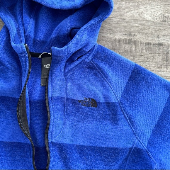 Women’s The North Face Blue Striped 1/4 Zip Pullover XS - Picture 6 of 6
